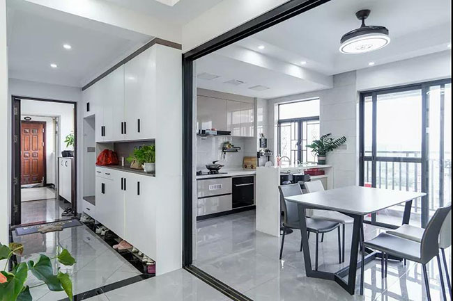 83㎡三居室，現代簡約與實用主義結合，舒適又寫意